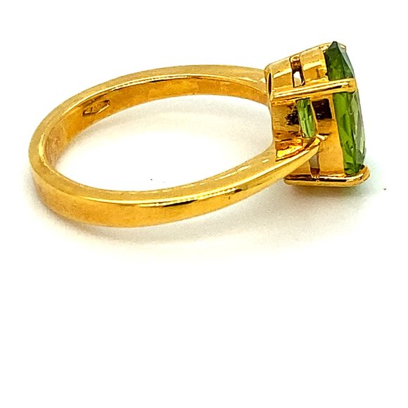Peridot 2.60ct Solid 18K Yellow Gold Ring - Picture 4 of 8